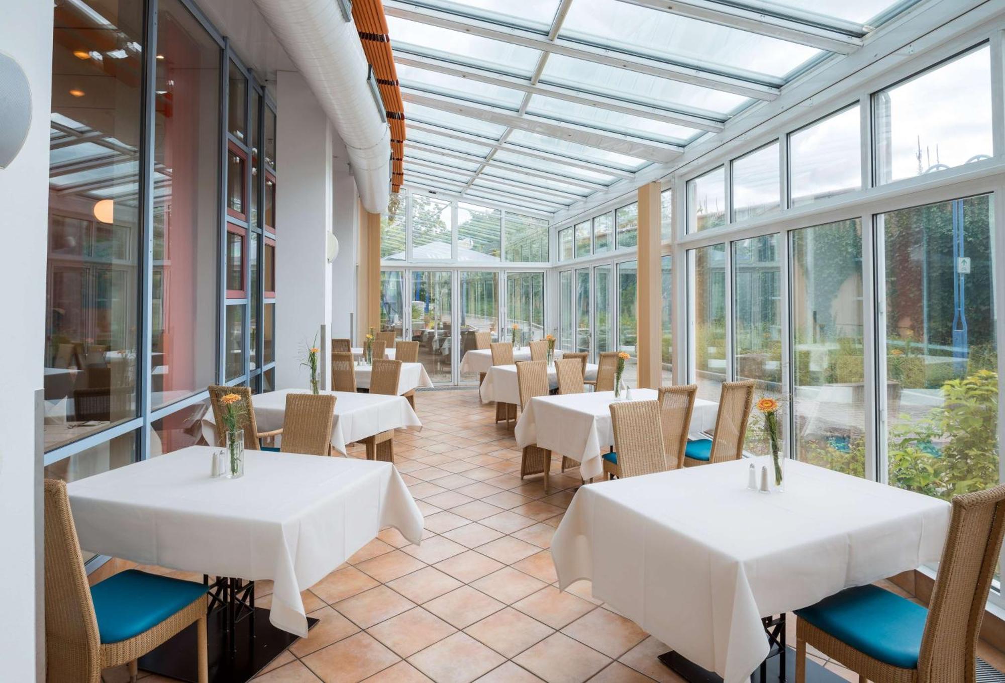 Best Western Plus Palatin Kongresshotel Wiesloch Exterior photo